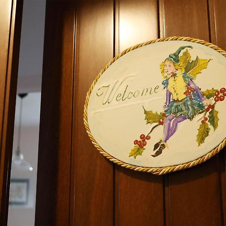 Casa Vacanze L'Acquerello Lari Dış mekan fotoğraf