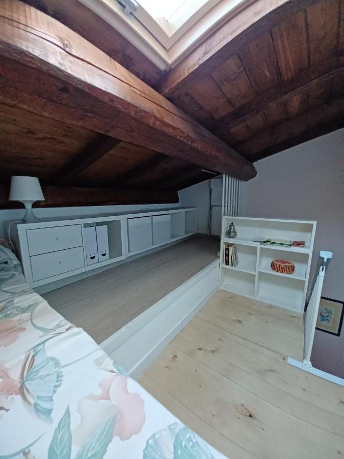 Casa Vacanze L'Acquerello Lari Dış mekan fotoğraf