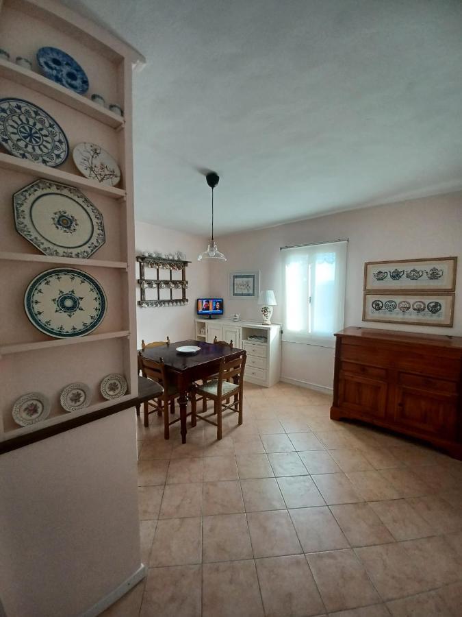 Casa Vacanze L'Acquerello Lari Dış mekan fotoğraf