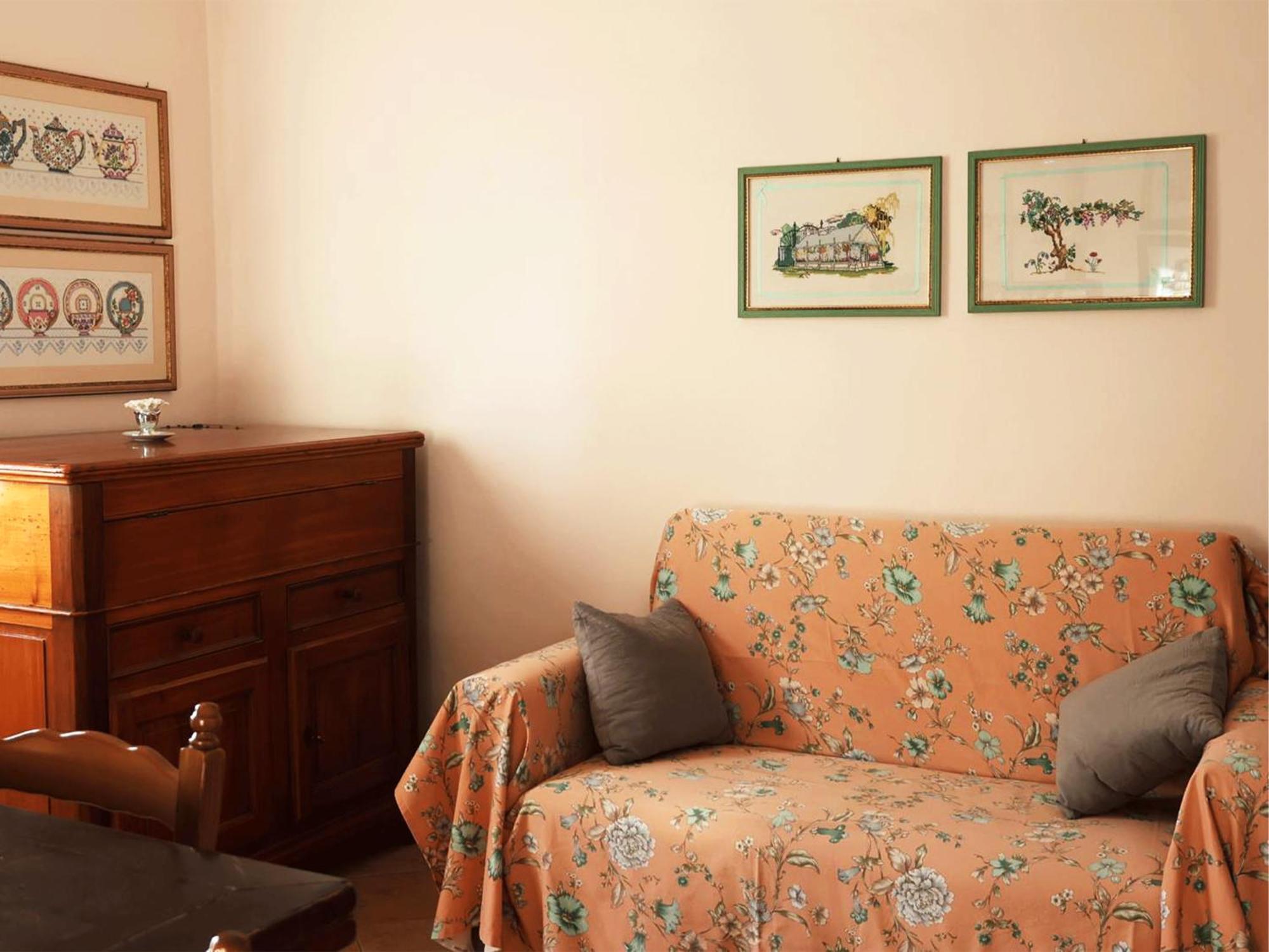 Casa Vacanze L'Acquerello Lari Dış mekan fotoğraf
