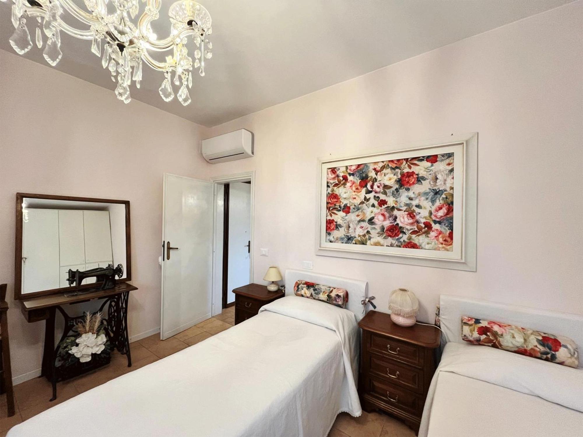 Casa Vacanze L'Acquerello Lari Dış mekan fotoğraf