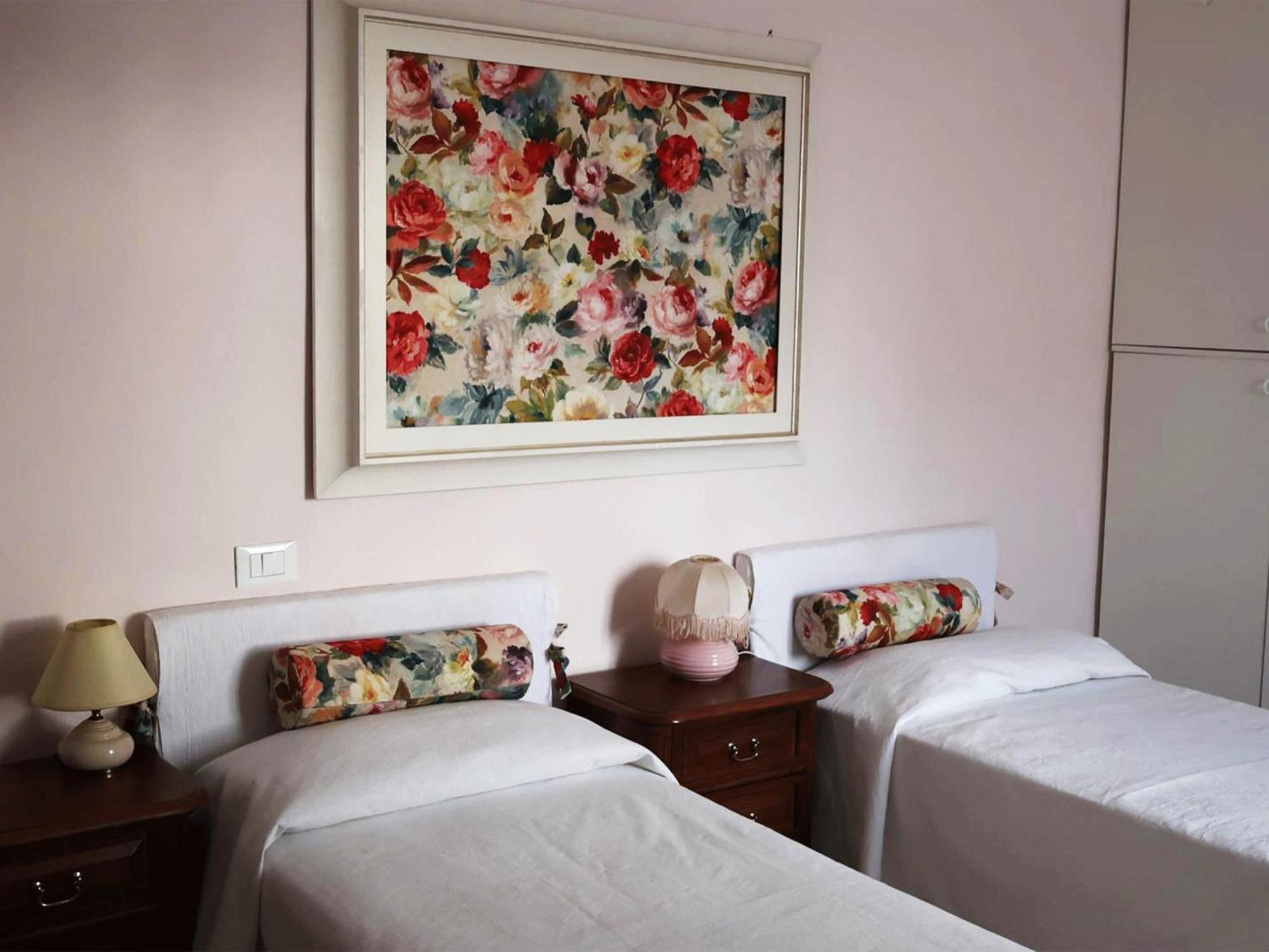 Casa Vacanze L'Acquerello Lari Dış mekan fotoğraf